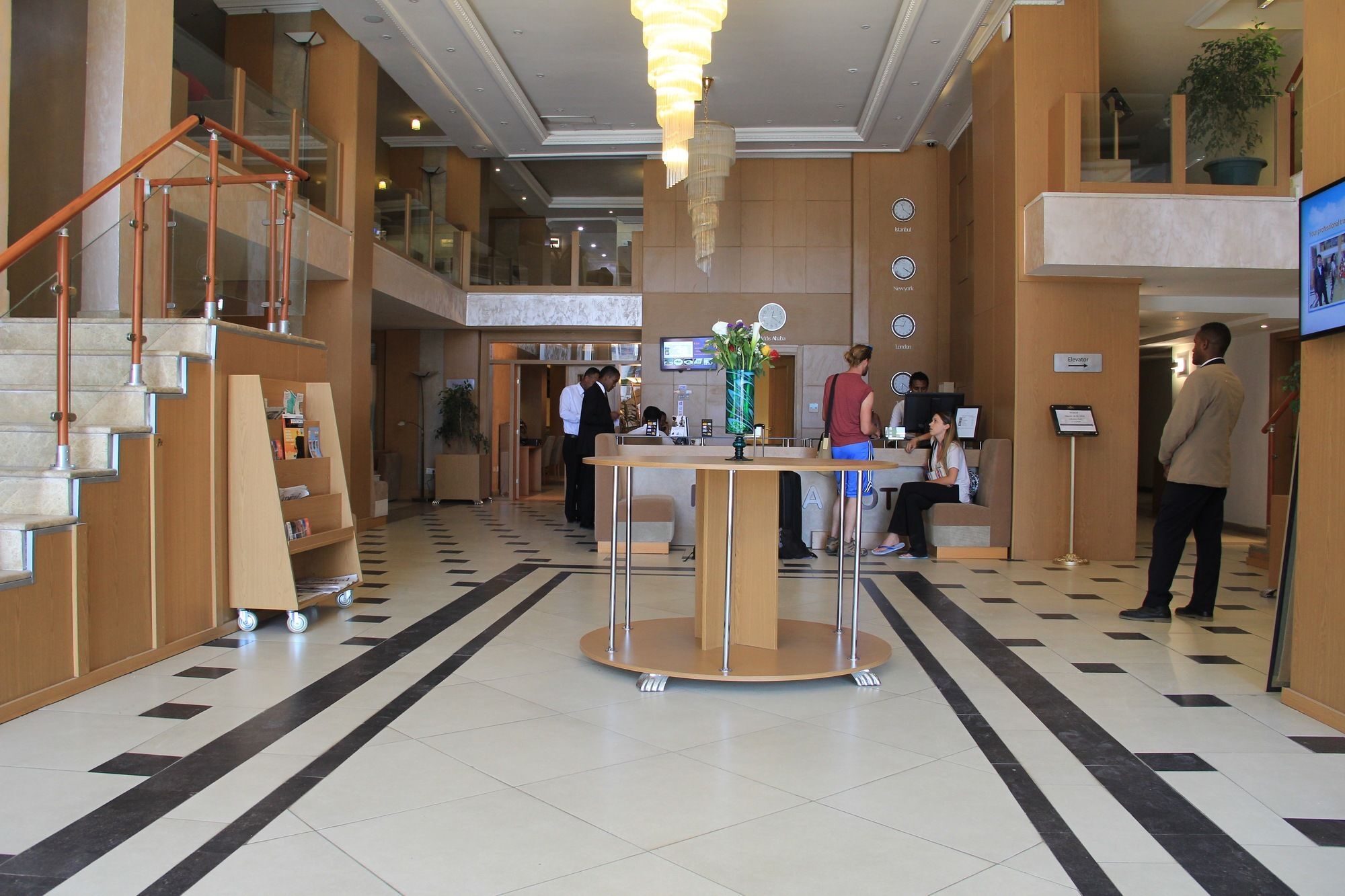 Momona Hotel Αντίς Αμπέμπα Εξωτερικό φωτογραφία